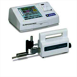 may-do-do-nham-surfcom-130A